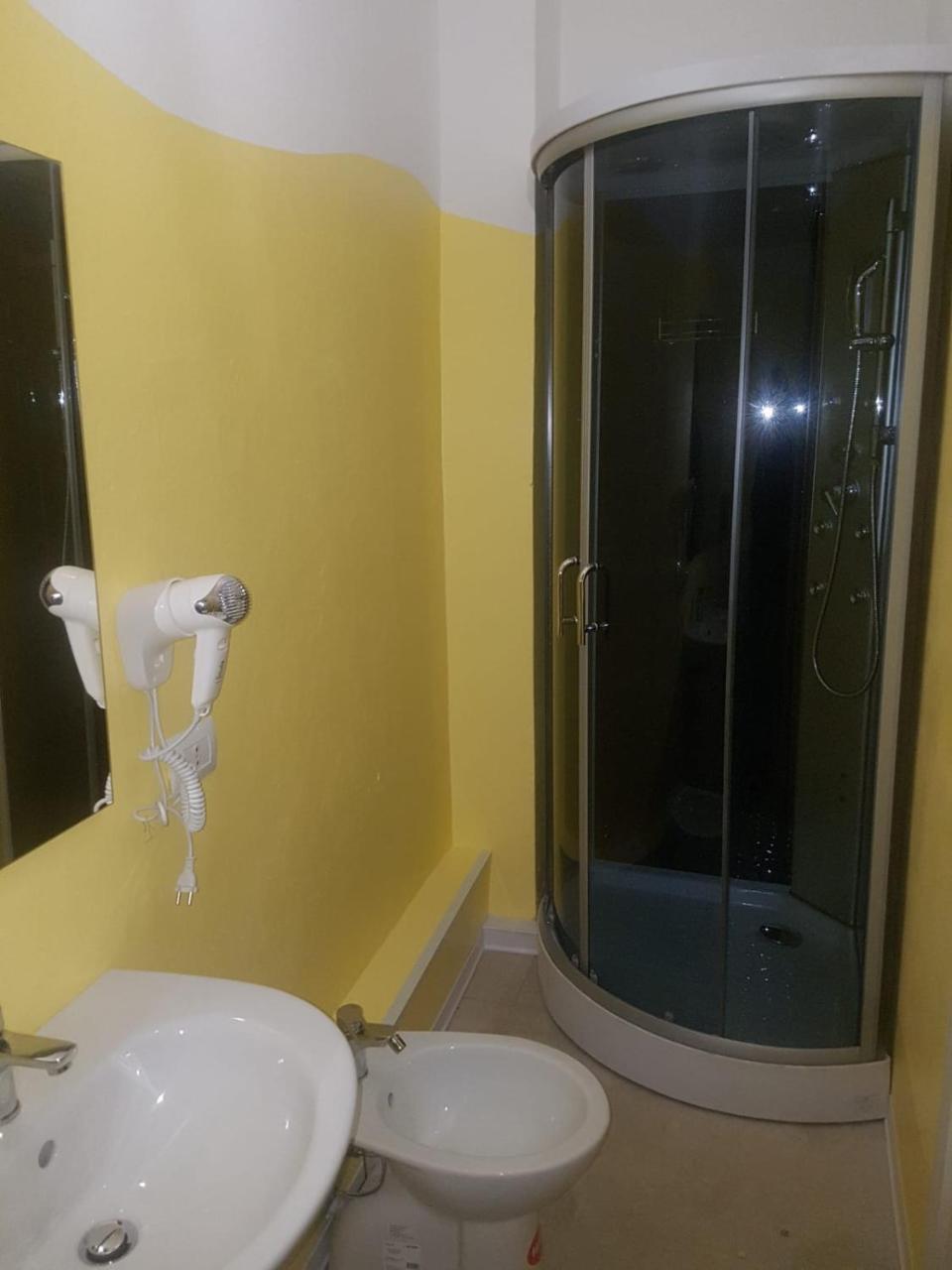Bed and Breakfast Bed Rho Stazione Экстерьер фото
